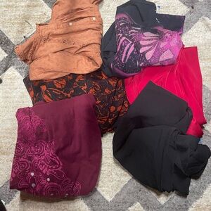 Mixed lot women clothes size 4X, 4 tops, 1 maxi skirt, good condition